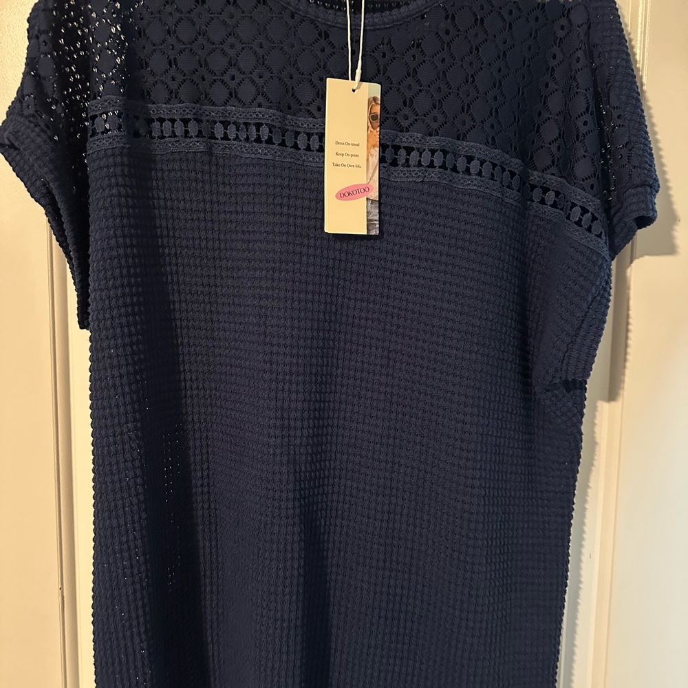 Dokotoo Women’s 2X Navy Blue Textured Short Sleeve Blouse